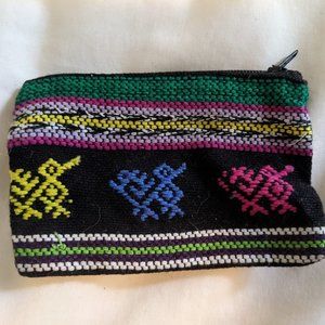 NWOT Woven Coinpurse Wallet